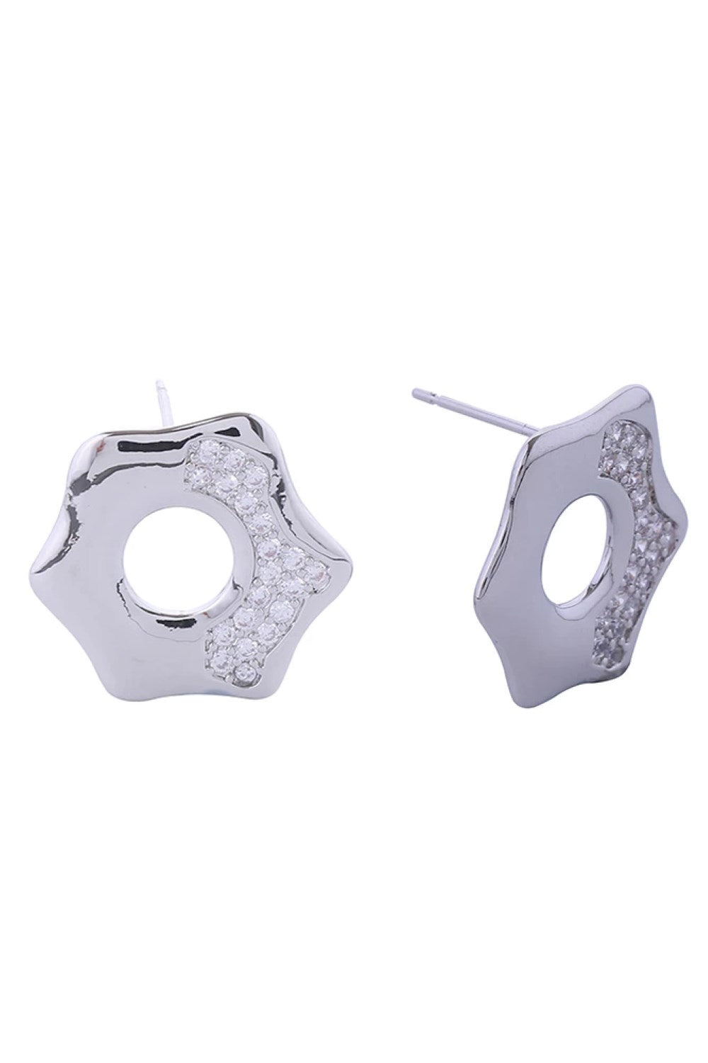 White Gold Elegant octagon-shaped post earrings featuring sparkling cubic zirconia pavé detailing. Crafted from brass with 14K gold and white dipping for a luxurious finish. Measuring 2cm in diameter, these hypoallergenic earrings are perfect for sensitive skin. Lead and nickel compliant for safe, worry-free wear. A timeless addition to any jewelry collection.