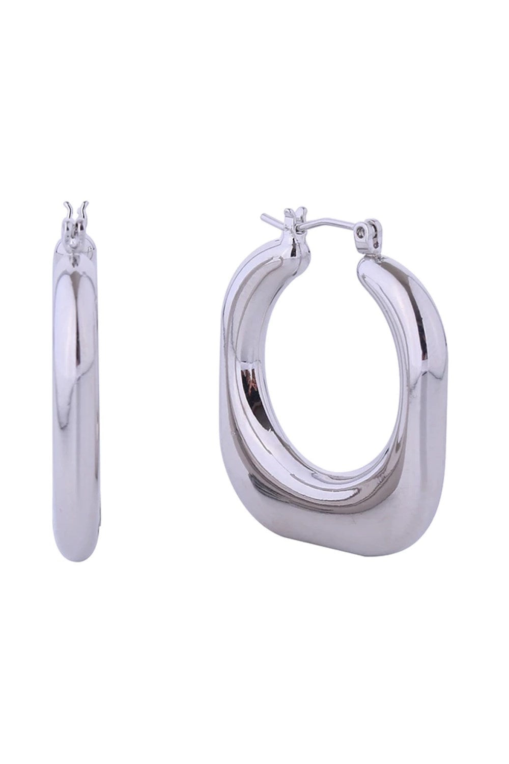 White Gold Elevate your everyday style with these stunning 14K Gold/White Gold Dipped Puffy Square Pincatch Earrings. Crafted from hypoallergenic brass and made in Korea, these beautifully textured squares measure 3cm in diameter the perfect size for a bold yet wearable statement. Designed with sensitive skin in mind, these earrings are lead and nickel compliant, ensuring comfort throughout the day.