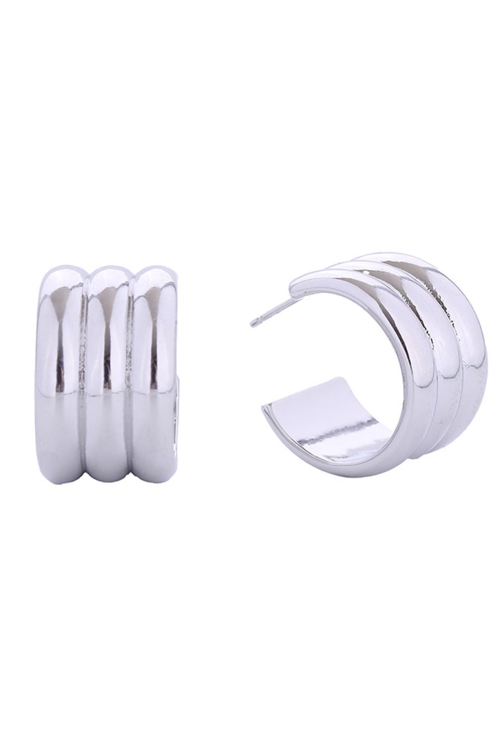 White Gold Elegant round sphere post earrings crafted in brass with 14K gold or white gold dipping. These hypoallergenic studs measure 2.1cm and are designed for sensitive skin, meeting lead and nickel compliance standards. Expertly made in Korea, they offer timeless sophistication for everyday wear or special occasions.