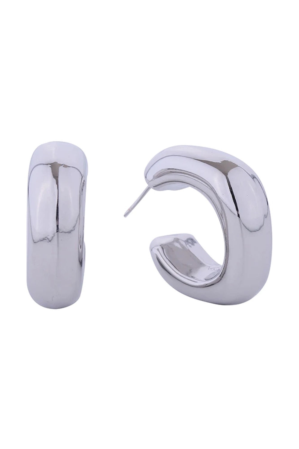 White Gold Elegant rounded open square earrings crafted in brass with 14K gold and white gold dipping. Measuring 2.9cm in diameter, these lightweight statement pieces offer a modern geometric aesthetic. Hypoallergenic construction ensures comfort for sensitive skin. Lead and nickel compliant for peace of mind. Expertly made in Korea, these versatile earrings transition seamlessly from day to evening wear.