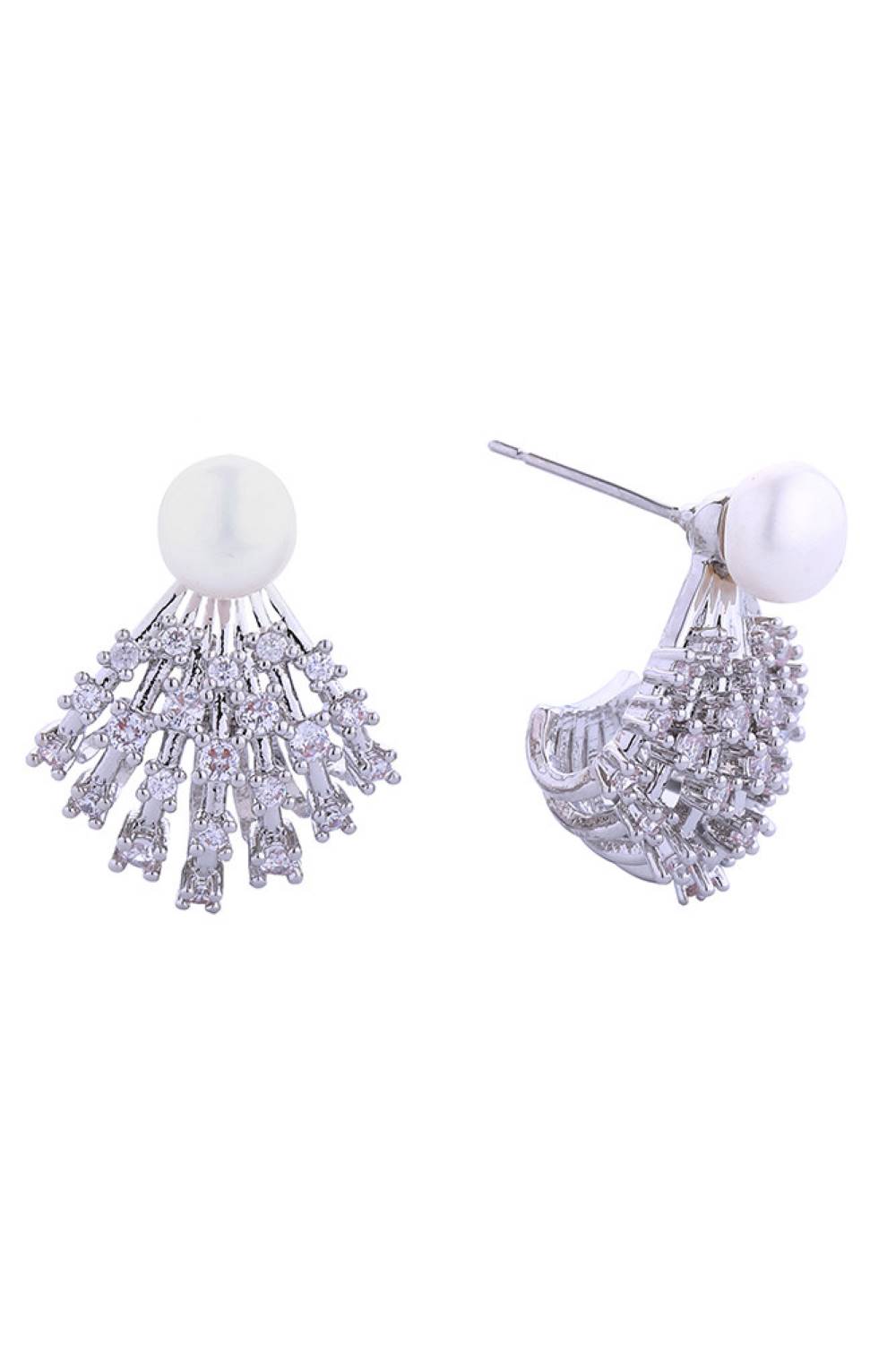 White Gold Celestial elegance meets everyday wear with these 14K Gold/White Dipped Shooting Star Pearl Post Earrings. Crafted from quality brass with lustrous pearl accents and sparkling cubic zirconia details, these studs capture the magic of a starlit sky. Measuring 2.3cm in diameter, they're the perfect size for a subtle statement. Hypoallergenic construction ensures comfort for sensitive ears, while lead and nickel compliance guarantees safety and peace of mind. Versatile enough for daily wear yet elega
