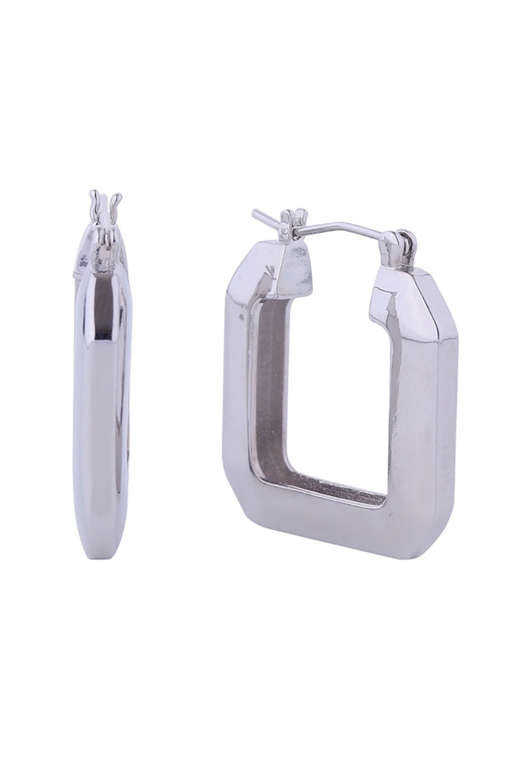 White Gold Delicate 14K gold and white gold dipped huggie hoops featuring a charming balloon link design. Crafted from hypoallergenic brass, these petite earrings measure 1.6cm in diameter perfect for everyday elegance. Lead and nickel compliant for sensitive skin.