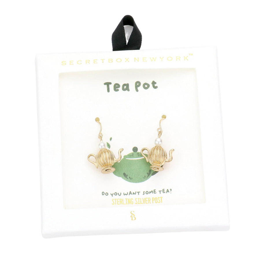 Worn Gold Secret Box Pearl Pointed Metal Tea Pot Dangle Earrings are the perfect way to elevate any ensemble. The intricate design will bring a unique and elegant statement to any look. Perfect Birthday Gift, Anniversary Gift, Christmas Gift, Mother's Day Gift, Valentine's Day Gift.