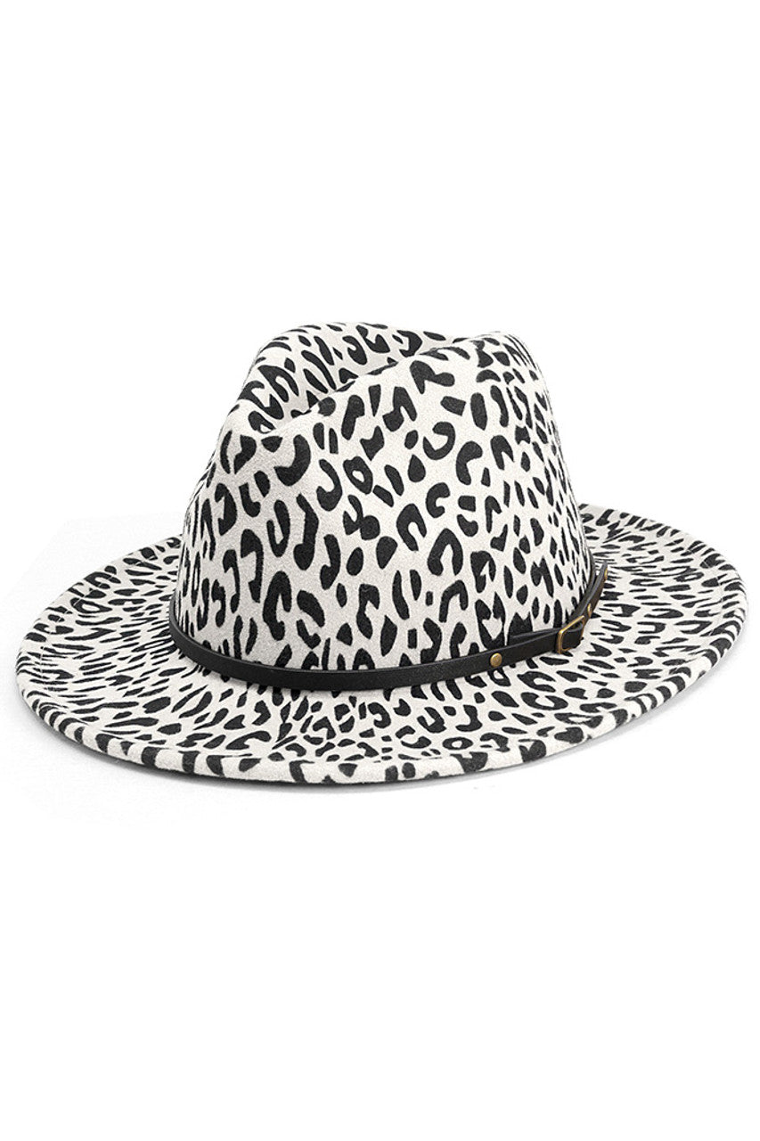 White BELT BUCKLE TRIM LEOPARD PRINT FELT HAT features a distinctive belt buckle trim that adds a sophisticated edge to its classic silhouette. Crafted from quality felt material, it maintains structural integrity while the bold animal pattern creates visual interest. The strategic buckle detail serves as both a functional element and a style accent, perfect for the fashion-forward individual seeking to elevate their accessory collection with authoritative flair.
