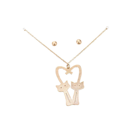 Worn Gold Brass Metal Cats Heart Pendant Necklace, Get ready with these Heart Pendant Necklace, put on a pop of color to complete your ensemble. Perfect for adding just the right amount of shimmer & shine and a touch of class to special events. Perfect Birthday Gift, Anniversary Gift, Mother's Day Gift, Graduation Gift.