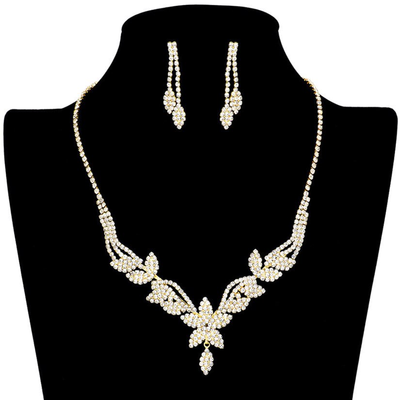 clear gold Flower Accented Rhinestone Pave Necklace Earring Set will be sure to add an air of timeless elegance, wear it with your favorite evening attire for an unbeatable combo of glitz and glamour Perfect Birthday Gift, Christmas Gift, Anniversary Gift, Prom, Valentine's Day Gift, Regalo Cumpleanos, Aniversario, Regalo Navidad