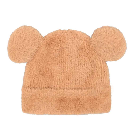 Camel-Kids Stripe Earflap Yarn C.C Pom Beanie is expertly designed to provide superior warmth and comfort for children. Featuring earflaps for added protection against cold winds and a soft pom-pom accent, this beanie is crafted from high-quality yarn to ensure durability and insulation. Its vibrant striped pattern offers a stylish, playful look while maintaining practical functionality for outdoor winter activities. 