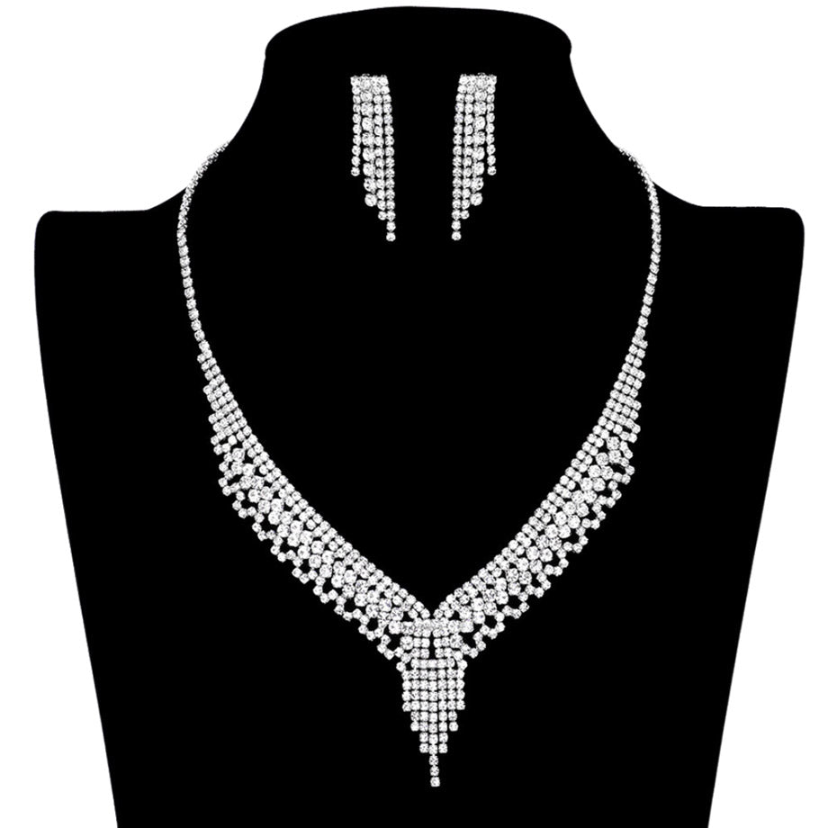 Sparkling Silver Rhinestone Pave Necklace Earring Set will be sure to add an air of timeless elegance, wear it with your favorite evening attire for an unbeatable combo of glitz and glamour. Perfect Birthday Gift, Christmas Gift, Anniversary Gift, Prom, Valentine's Day Gift, Regalo Cumpleanos, Aniversario, Regalo Navidad