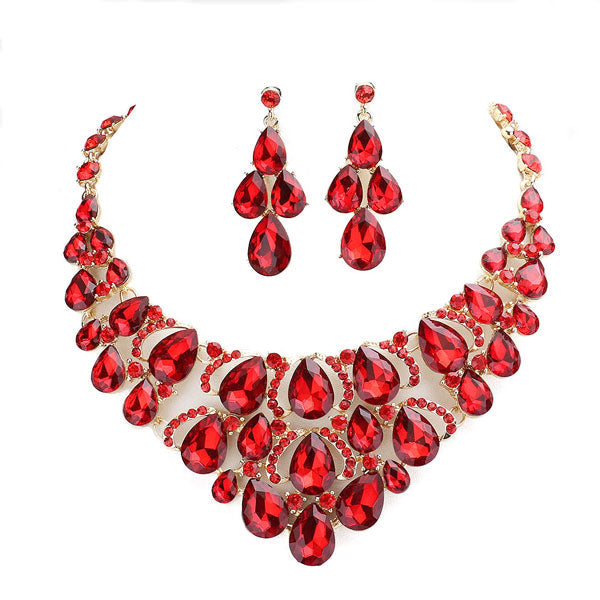 Siam Teardrop Stone Cluster Evening Necklace, delicately polished necklace will enhance your look, versatile enough for wearing straight through the week, perfectly lightweight for all-day wear, coordinate with any ensemble from business casual to everyday wear, the perfect addition to every outfit. Adds a touch of beautiful inspired beauty to your look .