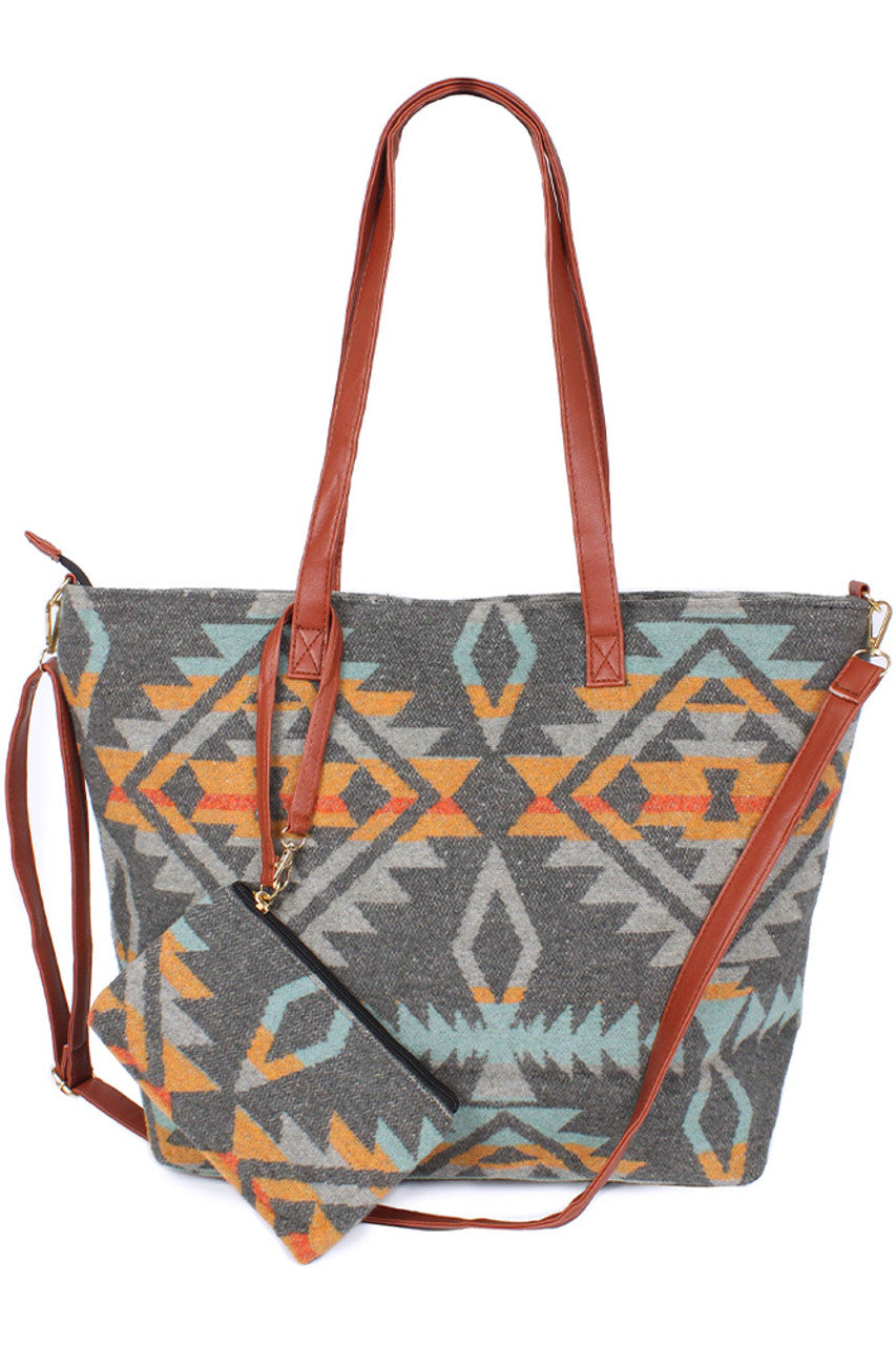 Western Weekend Tote Bag with Pouch combines spacious design with practical organization, making it ideal for weekend getaways or daily use. Crafted for durability, this tote offers ample room for essentials while the included pouch keeps smaller items secure and easily accessible. Its versatile style complements a range of outfits, providing both function and a refined western-inspired aesthetic. Perfect for those seeking a reliable and stylish carryall for short trips or everyday errands. 