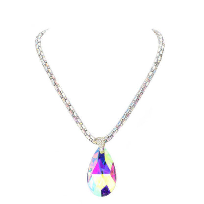 AB Teardrop Pendant Bling Necklace, Add this simple teardrop Pendant necklace to any look for a hint of bling! delicately polished necklace will enhance your look, versatile enough for wearing straight through the week, perfectly lightweight for all-day wear, coordinate with any ensemble from business casual to everyday wear, the perfect addition to every outfit. Adds a touch of nature-inspired beauty to your look. 