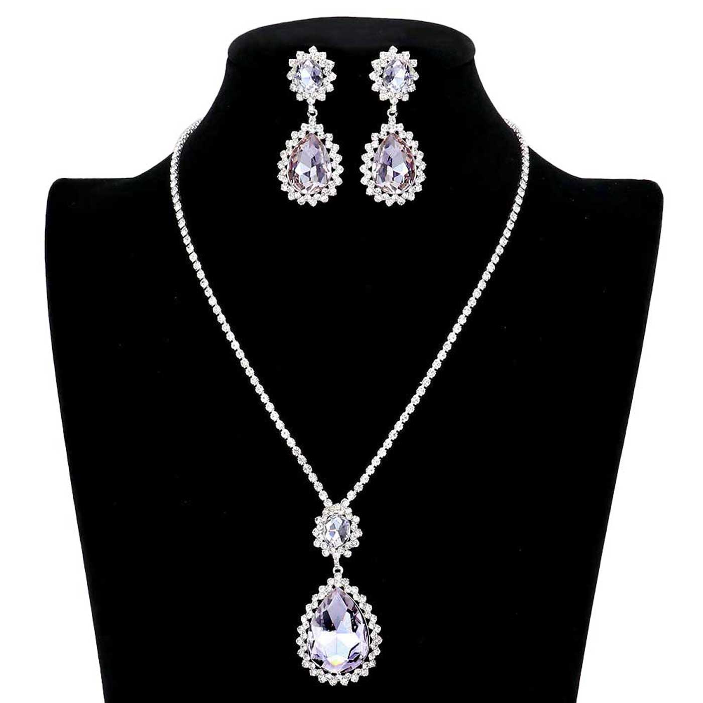 Amethyst Teardrop Accented Rhinestone Necklace. These gorgeous rhinestone pieces will show your class in any special occasion. The elegance of these rhinestone goes unmatched, great for wearing at a party! Perfect jewelry to enhance your look. Awesome gift for birthday, Anniversary, Valentine’s Day or any special occasion.