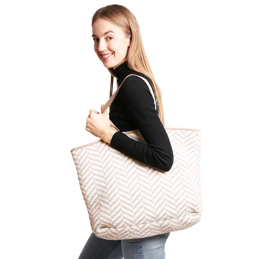 Beige Herringbone Tote Bag, This beautiful trendy bag design gives you the ability to highlight and contrast many different outfits. The shoulder tote bag large enough to hold all your daily needs. Soft and stylish, cute tote with geometric print is full of personality, very fresh and unique; As a fashion statement, goes well with heels and skinny jeans in spring, fall and winter.