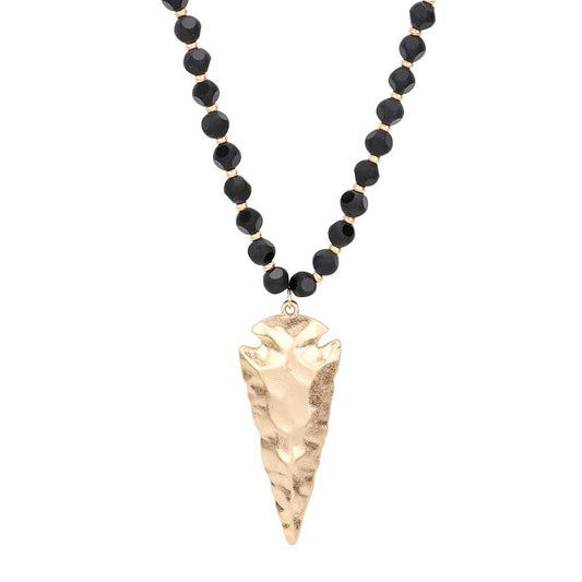 Black Hammered Metal Arrow Pendant Faceted Beads Long Necklace, The arrowhead pendant design is trendy and chic, cool and special, goes well with other accessories, make you more charming and edgy among the crowds.  This faceted beads necklace pendant is suitable for any occasion, Perfect Birthday Gift, Anniversary Gift, Mother's Day Gift. 