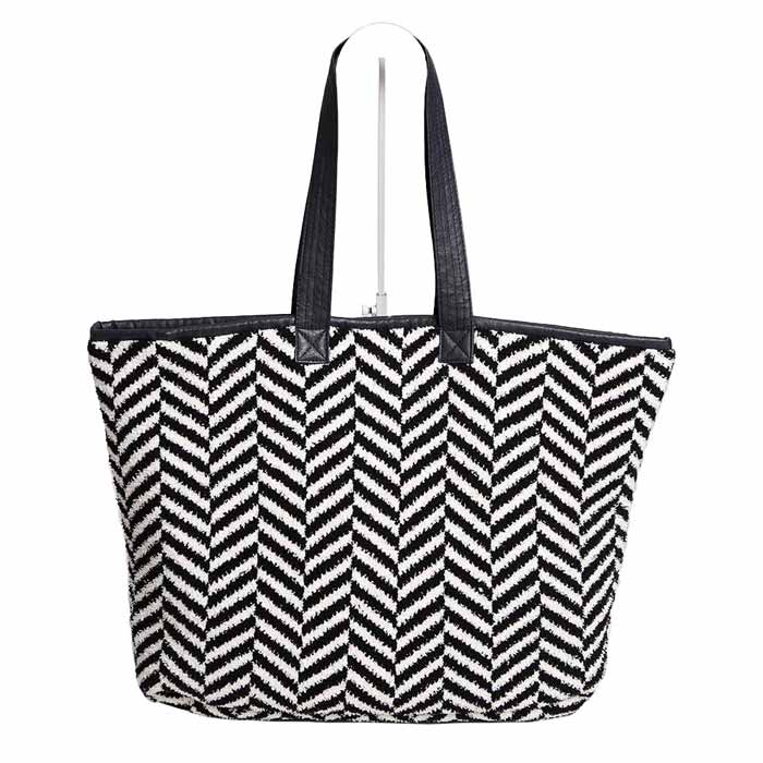 Black Herringbone Tote Bag, This beautiful trendy bag design gives you the ability to highlight and contrast many different outfits. The shoulder tote bag large enough to hold all your daily needs. Soft and stylish, cute tote with geometric print is full of personality, very fresh and unique; As a fashion statement, goes well with heels and skinny jeans in spring, fall and winter.