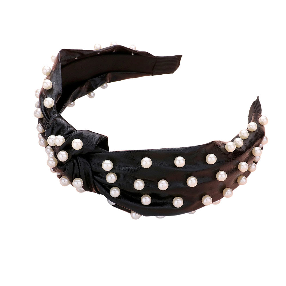 Black Pearl Embellished Burnout Knot Headband, the combination of pearl sewn on a knot headband will make you feel glamorous. Be ready to receive compliments. Be the ultimate trendsetter wearing this knotted headband with all your stylish outfits! Exquisite enough to use on the wedding day. 