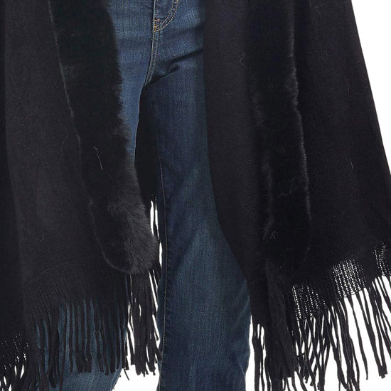 Black Solid Color Hoodie Winter Cape With Faux Fur Edge, is beautifully designed with solid color that amps up your beauty to a greater extent. It enriches your attire with perfect combination. Breathable Fabric, comfortable to wear, and very easy to put on and off. Suitable for Weekend, Work, Holiday, Beach, Party, Club, Night, Evening, Date, Casual and Other Occasions in Spring, Summer and Autumn.