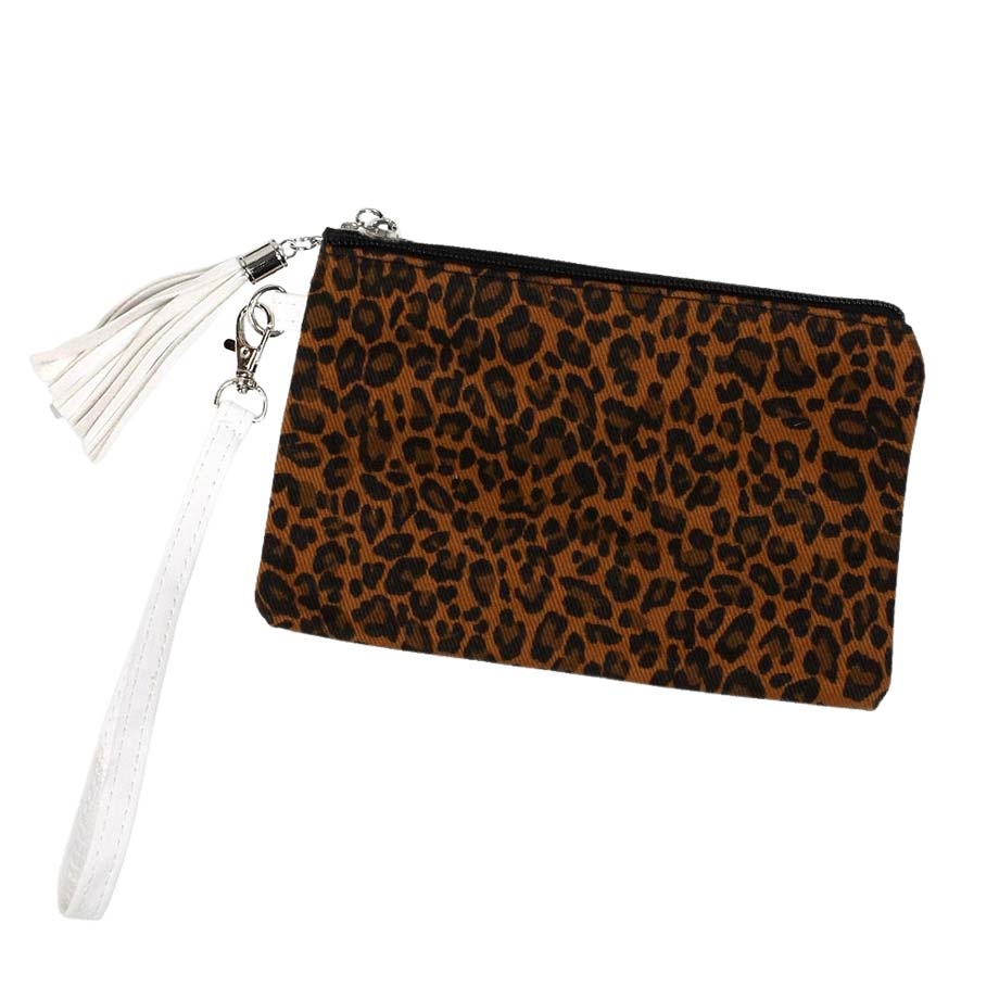 Brown Leopard Patterned Wristlet Pouch Bag, this awesome leopard-themed wristlet pouch bag goes with any outfit and shows your trendy choice to make you stand out. Perfect for carrying makeup, money, credit cards, keys or coins, etc. Comes with a wristlet for easy carrying. It's perfectly lightweight and simple, yet beautiful. Put it in your bag and find it quickly with its eye-catchy color. Great for running small errands while keeping your hands free.