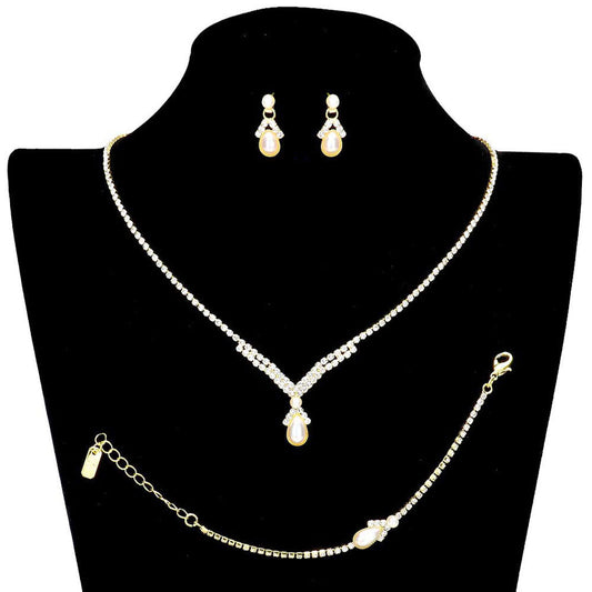 Gold 3PCS Teardrop Pearl Accented Rhinestone Necklace Jewelry Set. These Necklace jewelry sets are Elegant. Beautifully crafted design adds a gorgeous glow to any outfit. Jewelry that fits your lifestyle! Perfect Birthday Gift, Valentine's Gift, Anniversary Gift, Mother's Day Gift, Anniversary Gift, Graduation Gift, Prom Jewelry, Just Because Gift, Thank you Gift.