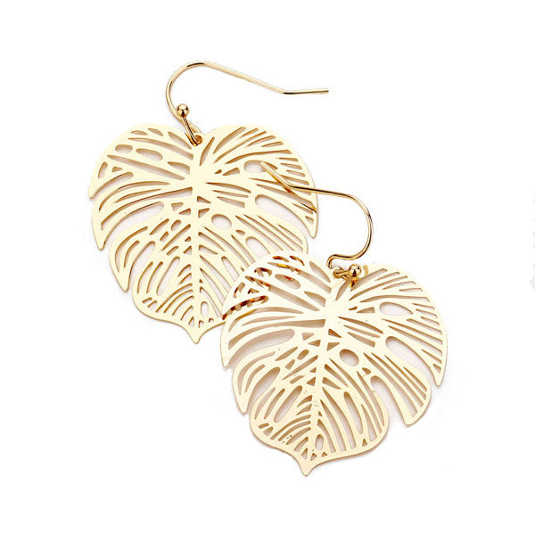 Gold Brass Tropical Leaf Filigree Metal Earrings. Beautifully crafted design adds a gorgeous glow to any outfit. Jewelry that fits your lifestyle! Perfect Birthday Gift, Anniversary Gift, Mother's Day Gift, Anniversary Gift, Graduation Gift, Prom Jewelry, Just Because Gift, Thank you Gift.