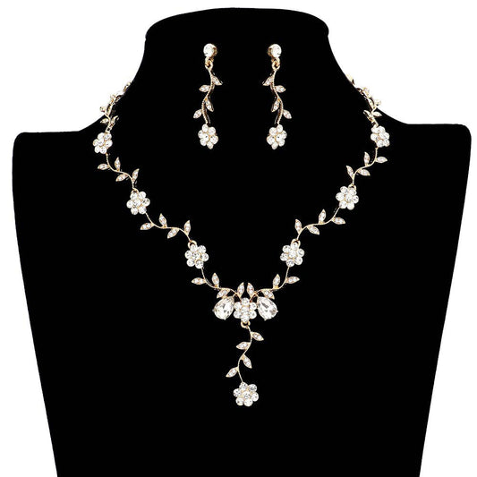 Gold Flower Leaf Cluster Vine Rhinestone Necklace, These gorgeous Rhinestone pieces will show your class on any special occasion. The elegance of these rhinestones goes unmatched. Great for wearing at a party! Perfect for adding just the right amount of glamour and sophistication to important occasions. These classy Rhinestone Jewelry Sets are perfect for parties, Weddings, and Evenings. Awesome gift for birthdays, anniversaries, Valentine‚Äö√Ñ√¥s Day, or any special occasion.