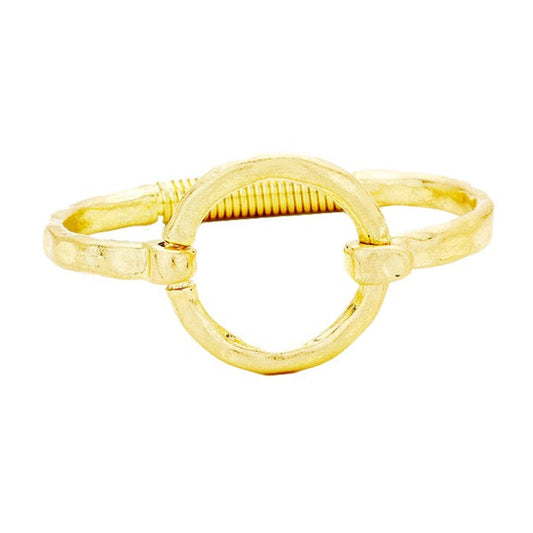 Gold Hammered Metal Hoop Hook Cuff Bracelet Open Circle Bracelet Hoop Cuff, covers a range of trends, including boho, classic, festival & modern, an eye-catching alternative for all year around. Pair with tee & jeans to dress up your laid-back look, or add to a dress to enhance your work ensemble. Ideal Gift, Any Occasion