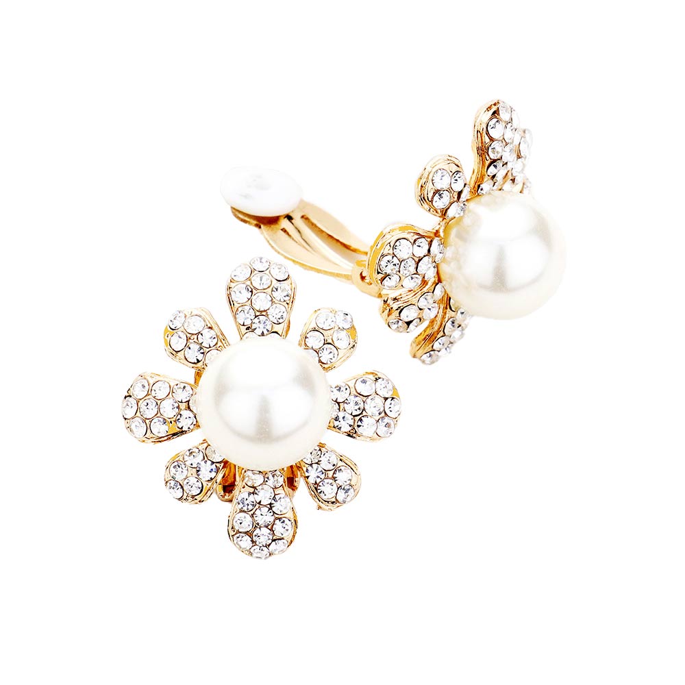 Gold Pearl Centered Crystal Floral Clip On Earrings, are the perfect beauty to coordinate with any special outfit for any special occasion. Adds luxe and gorgeousness to your ensemble to attract the crowd and make you stand out. You'll feel special and absolutely flawless wearing these Rhinestone earrings. It will bring smiles to others while glowing on your earlobes. Put on these beautiful earrings at weddings, wedding showers, receptions, anniversaries, etc.