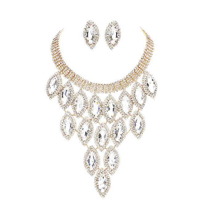 Gold Rhinestone Pave Oval Stone Cluster Vine Necklace, dare to dazzle with this bejeweled necklace, this stunning jewellery will sparkle all night long making you shine out like a diamond. Showing off your elegance. perfect for a night out on the town or a black tie party. Perfect Gift for Birthday, Anniversary, Prom, Mother's Day Gift, Thank you Gift.