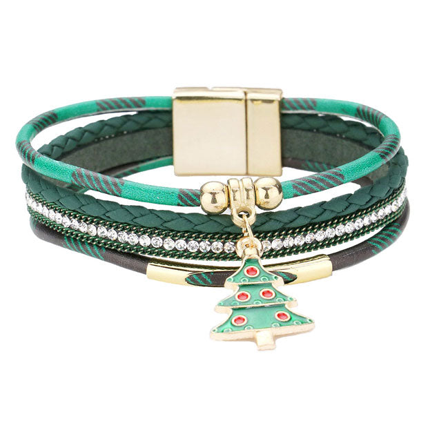 Green Enamel Christmas Wreath Charm Faux Leather Magnetic Bracelet, Get ready with these bright Bracelet, put on a pop of color to complete your ensemble. Perfect for adding just the right amount of shimmer & shine and a touch of class to special events. Perfect Birthday Gift, Anniversary Gift, Mother's Day Gift, Graduation Gift.