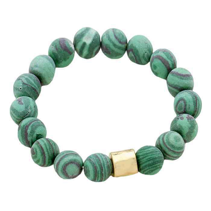 Green Black Semi precious stone beaded stretch bracelet, Look like the ultimate fashionista with these stretch bracelet! this stunning stone beaded bracelet can light up any outfit, and make you feel absolutely flawless. Fabulous fashion and sleek style adds a pop of pretty color to your attire, coordinate with any ensemble from business casual to everyday wear.