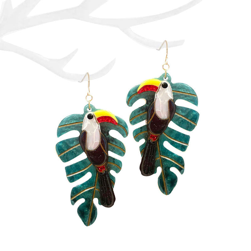 Green Glittered Resin Toucan Tropical Leaf Layered Dangle Earring, Beautifully crafted design adds a gorgeous glow to your outfit. Jewelry that fits your lifestyle! Perfect Birthday Gift, Anniversary Gift, Mother's Day Gift, Anniversary Gift, Graduation Gift, Prom Jewelry, Just Because Gift, Christmas, Thank you Gift.