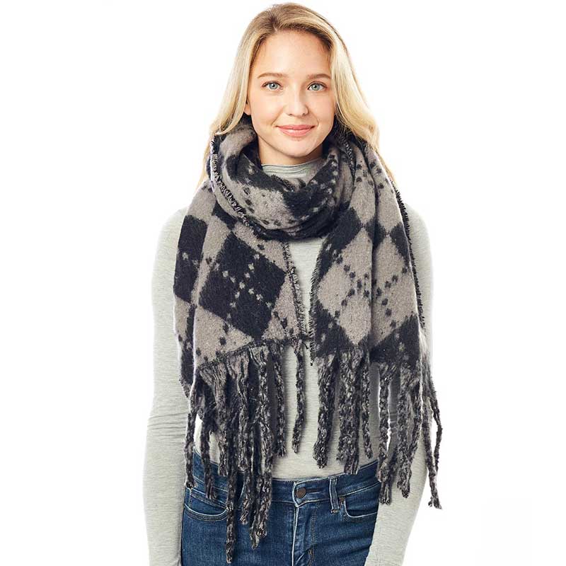 Grey Argyle Print Oblong Scarf With Fringe, this stylish scarves featuring Argyle Print with fringe combines great fall style with comfort and warmth. Whether you need a little something around your shoulders on a chilly weather or a fashionable Oblong scarves to compliment any outfit are what you need. The super soft acrylic gives them a luxurious feel. Awesome winter accessory gift idea.