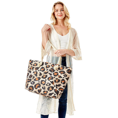 Leopard Print Beach Tote Bag. Show your trendy side with this awesome tote bag. Have fun and look stylish. Versatile enough for wearing straight through the week, perfectly lightweight to carry around all day. Perfect Birthday Gift, Anniversary Gift, Mother's Day Gift, Graduation Gift, Valentine's Day Gift.