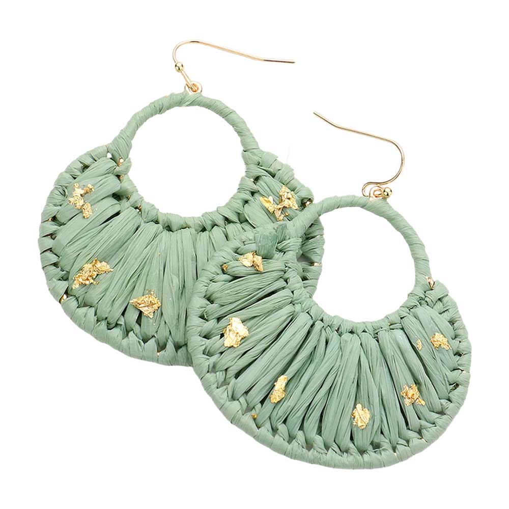 Mint Gold Paint Splash Raffia Wrapped Dangle Earrings, enhance your attire with these beautiful raffia-wrapped dangle earrings to show off your fun trendsetting style. It can be worn with any daily wear such as shirts, dresses, T-shirts, etc. These dangle earrings will garner compliments all day long. Whether day or night, on vacation, or on a date, whether you're wearing a dress or a coat, these earrings will make you look more glamorous and beautiful.
