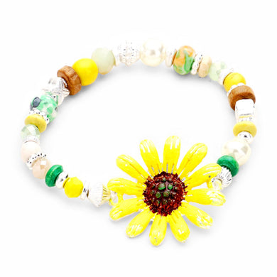 Sunflower Stretch Bracelet, add this delightful flower bracelet w/bright centerpiece to light up any outfit. Fabulous fashion & sleek style adds a pop of pretty color to your attire, coordinate with any ensemble from business casual to everyday wear. Perfect Birthday Gift, Anniversary Gift, Love You Gift, Mother's Day Gift, Thank you Gift, Statement Bracelet, Yellow Sunflower Bracelet, Sunflower Jewelry