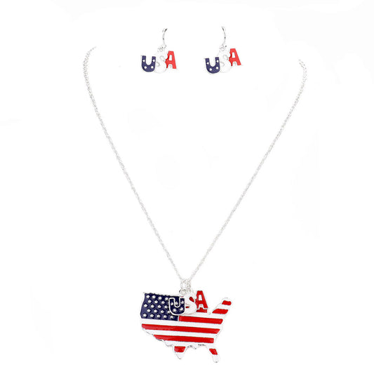 Multi Enamel USA State Map Pendant Necklace. This sweetly patriotic round-shaped American map pendant necklace. Featuring red, white and blue crystal stars and stripes for a bit of fashionable fireworks flair. Great for Election Day, National Holidays, Flag Day, 4th of July, Memorial Day, Labor Day. Perfect Birthday Gift, Anniversary Gift, Mother's Day Gift, Thank you Gift.