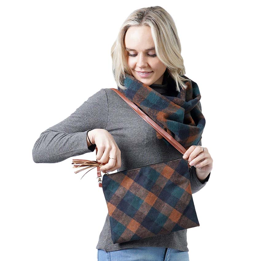 Navy Plaid Check Crossbody Clutch Bag, extends your fashion and confidence. These trendy and colorful bags come with adjustable and detachable hand straps to enhance your comfortability. Different colors give you the choice to take your own. It's lightweight and easy to carry. A perfect gift for birthdays, holidays, Christmas, New year, etc.