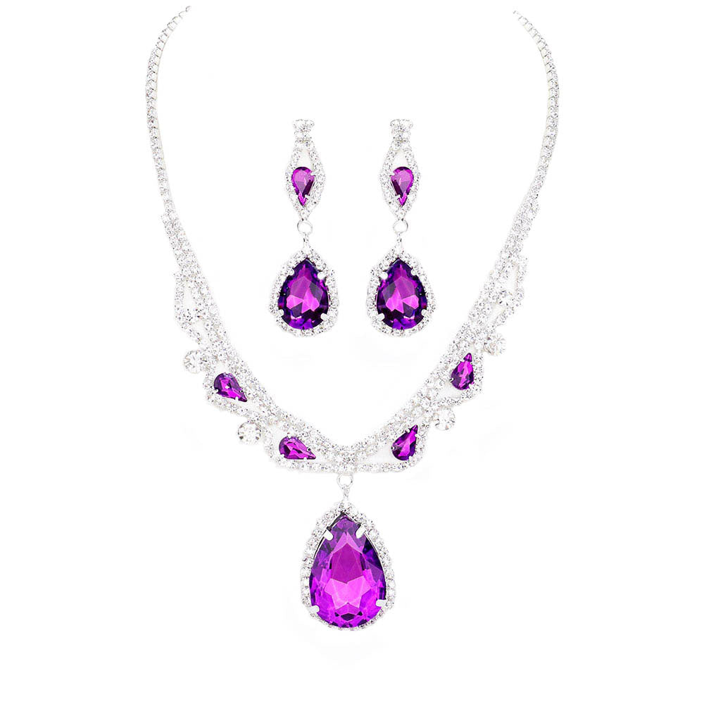 Purple Teardrop Crystal Rhinestone Collar Evening Necklace. These gorgeous Crystal Rhinestone pieces will show your class in any special occasion. The elegance of these Crystal Rhinestone goes unmatched, great for wearing at a party! Perfect jewelry to enhance your look. Awesome gift for birthday, Anniversary, Valentine’s Day or any special occasion.