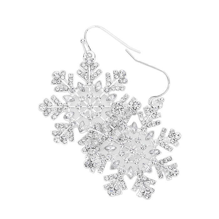 Silver Fashionable Snowflake Dangle Earrings, celebrate this Christmas with an awesome look with these gorgeous handcrafted snowflake Dangle Earrings. They will glitter on your earlobes to bring a unique and beautiful look & bring a smile to those who look at you at the festive season. The beautifully crafted design adds a gorgeous glow to any outfit. Perfect Gift for Birthdays, Christmas, Stocking Stuffers, Secret Santa, BFF, etc
